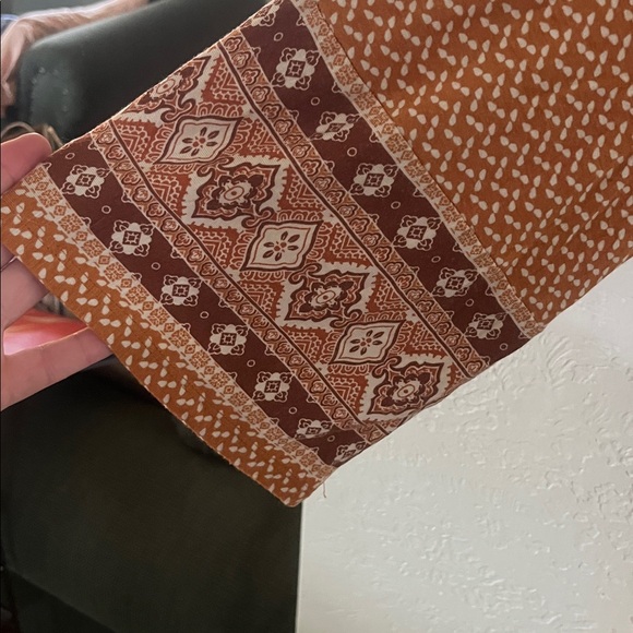 Rust Patterned Dress with Keyhole Neckline - Picture 3 of 7